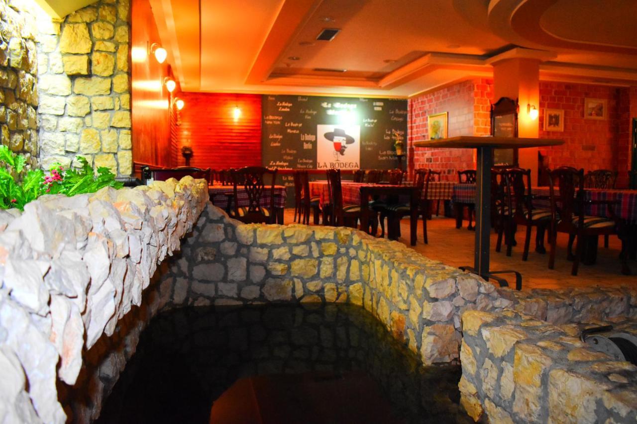Hotel Vila Ivankovic Buna 외부 사진